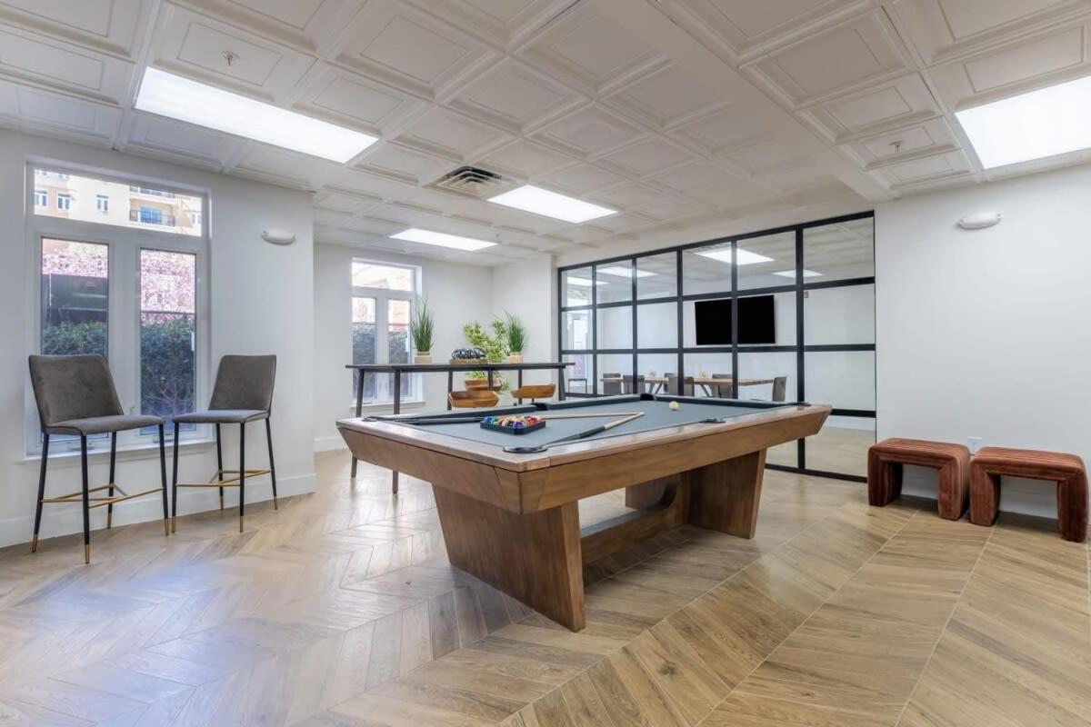 3Br Modern Downtown Apartment With Gym & Office Charlotte Eksteriør billede