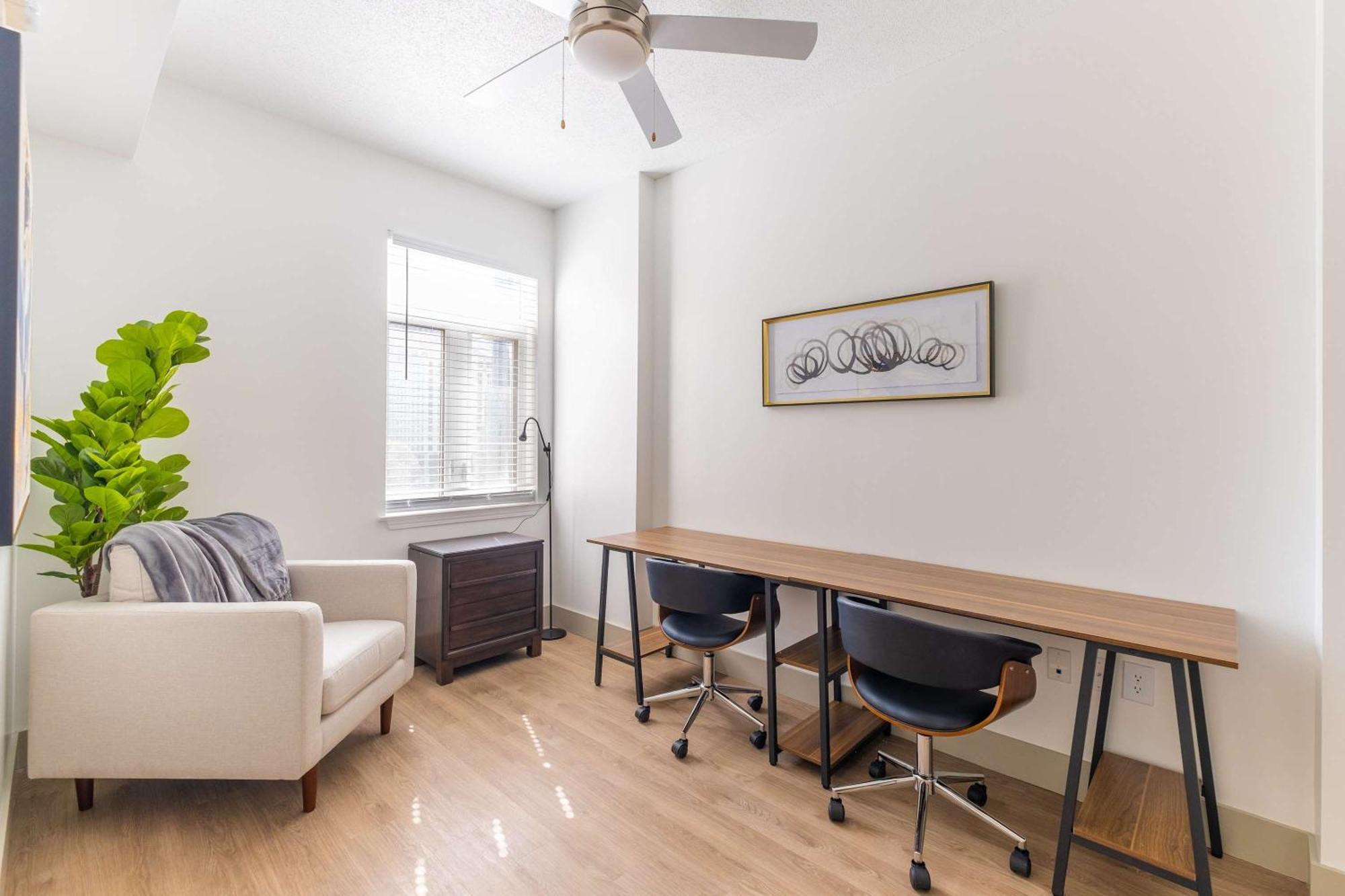 3Br Modern Downtown Apartment With Gym & Office Charlotte Eksteriør billede
